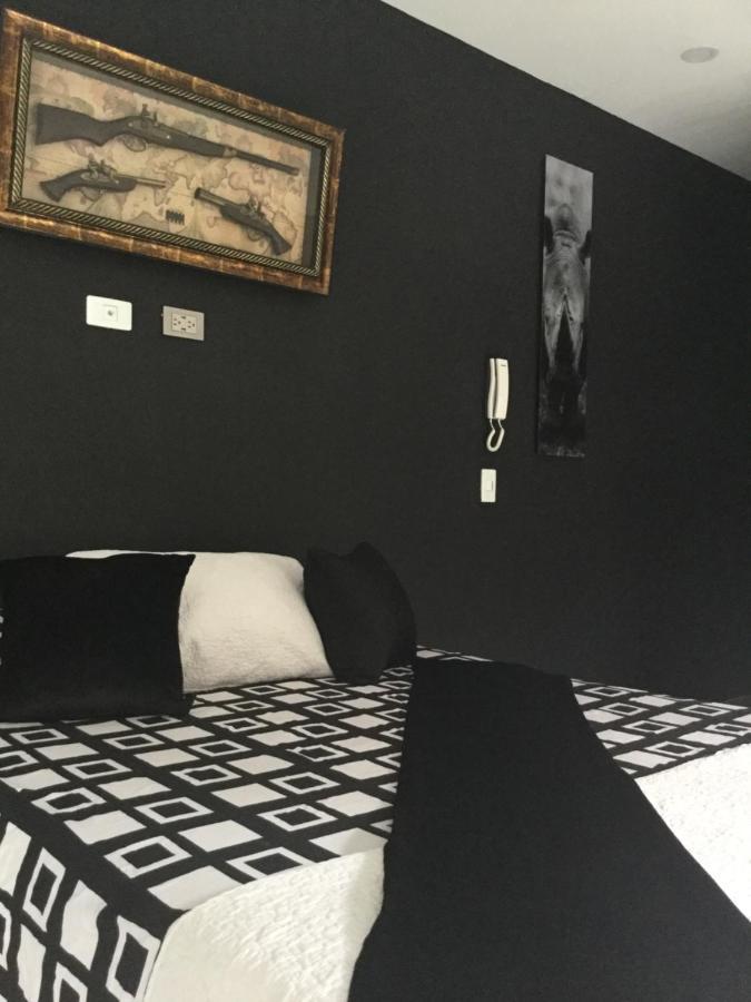 Apartahotel Avanti Медельин Экстерьер фото