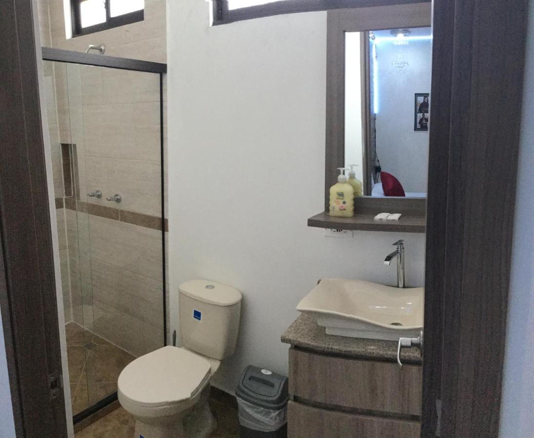 Apartahotel Avanti Медельин Экстерьер фото