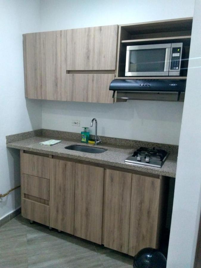 Apartahotel Avanti Медельин Экстерьер фото